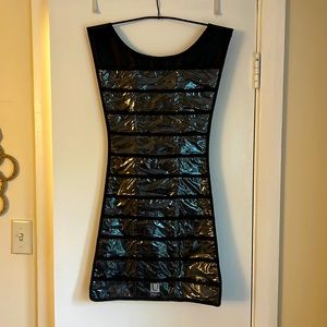 Umbra Jewelry Dress